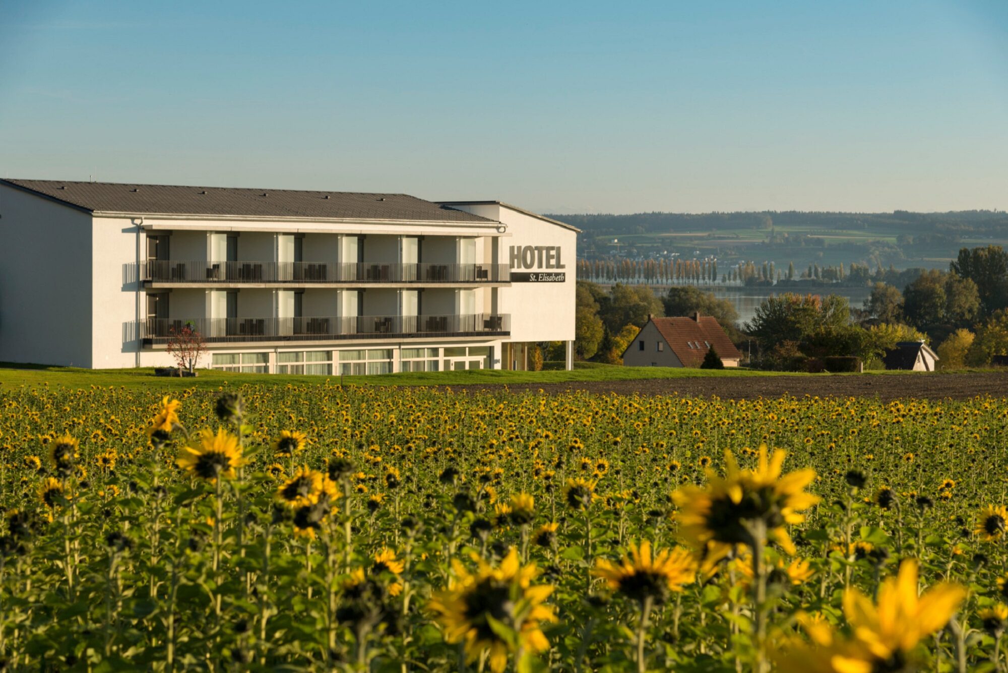 Hotel St.&nbsp;Elisabeth im Sommer
